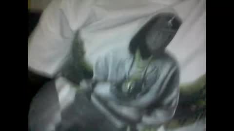 Snapshot of blesse_mixed chatting on 11.23.25 Black brown online show from 11.23.25