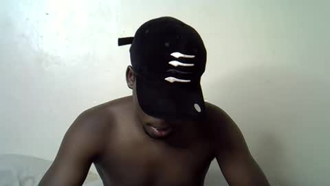 Snapshot of blesse_mixed chatting on 11.26.25 Black brown online show from 11.26.25