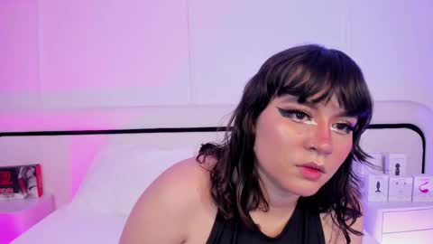 Snapshot of bleydi_46 chatting on 09.21.25 BLEYDI online show from 09.21.25