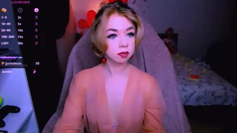 Snapshot of blinkofeyess chatting on 12.03.25 Nicole online show from 12.03.25