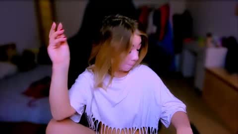 Nicole online show from 02.06.26