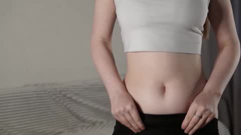 Snapshot of blissvibe chatting on 09.20.25 Mila online show from 09.20.25