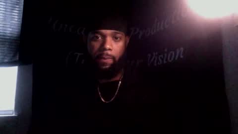 Snapshot of blksurfher chatting on 11.30.25 blksurfher online show from 11.30.25