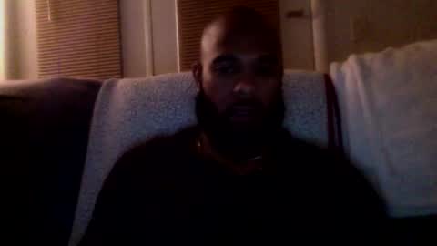 Snapshot of blksurfher chatting on 12.02.25 blksurfher online show from 12.02.25