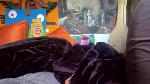 BlIdoL online show from 09.19.25