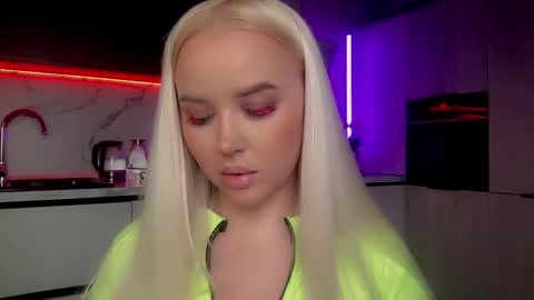 Lana online show from 01.19.25