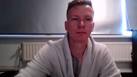 Snapshot of blondapollonl chatting on 05.17.26 Apollo online show from 05.17.26