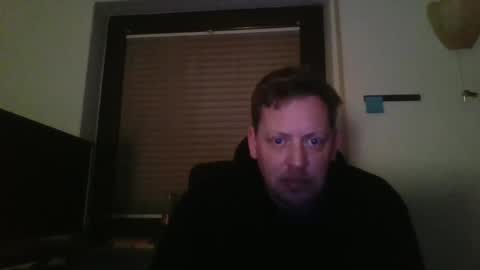 Snapshot of blonde32m chatting on 12.08.24 blonde32m online show from 12.08.24