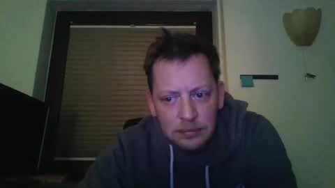 Snapshot of blonde32m chatting on 12.22.24 blonde32m online show from 12.22.24