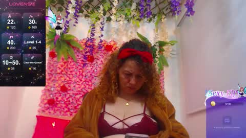 blonde_squirt_ online show from 01.08.26