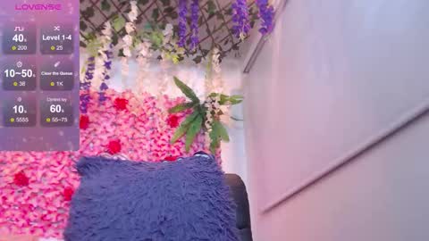 blonde_squirt_ online show from 02.13.26