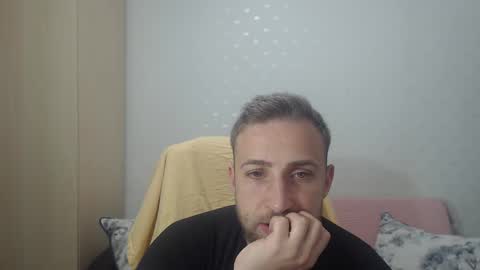 Snapshot of blondeagle chatting on 04.01.26 Mr Blond online show from 04.01.26
