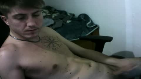 Snapshot of blondebat chatting on 01.30.25 blondebat online show from 01.30.25