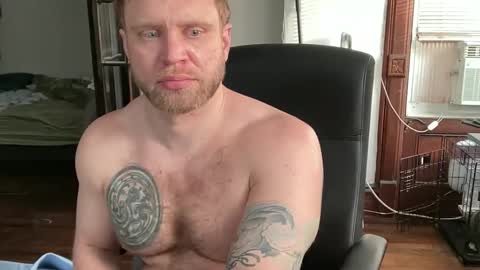 Snapshot of blondebluebear chatting on 02.03.26 blondebluebear online show from 02.03.26