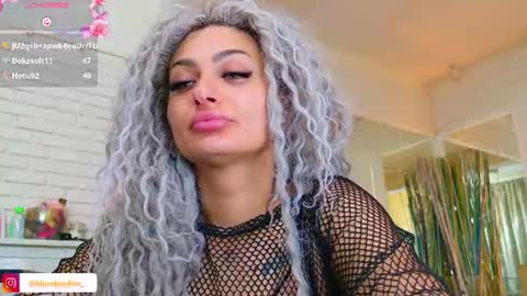 Snapshot of blondeceline chatting on 07.14.26 blondeceline online show from 07.14.26