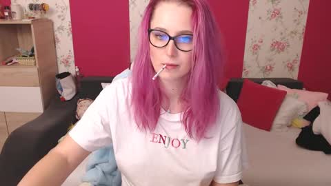 Natasha online show from 02.21.25