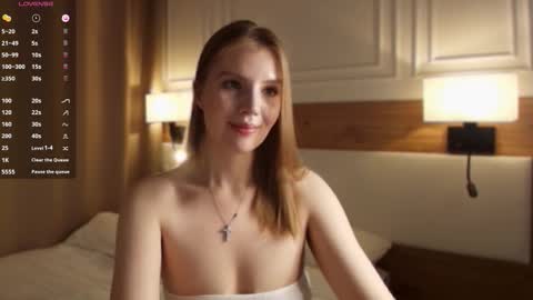 blondoll online show from 03.05.26