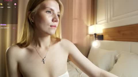 blondoll online show from 07.02.26