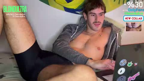 Snapshot of blondultra chatting on 11.28.25 blondultra online show from 11.28.25