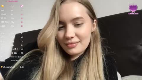 Blondy bunny online show from 03.05.26