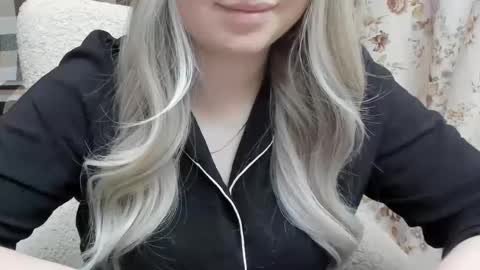 blondymargaret online show from 03.08.25