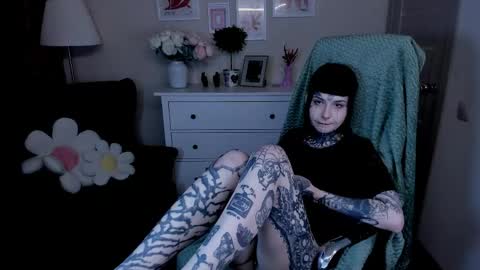 Mary online show from 04.23.26