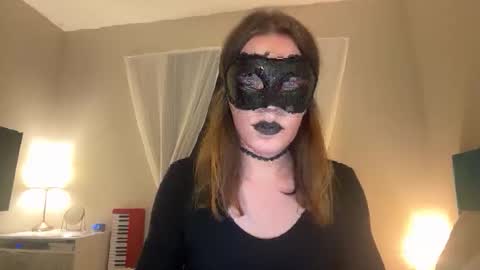 Snapshot of blood_diamond_ chatting on 01.11.26 Shay online show from 01.11.26