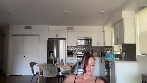 Emma Bloom online show from 10.24.25