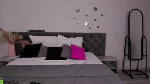 Snapshot of blossom_sonya chatting on 11.23.25 Sonya GTM2 TuWeThFrSaSu 0900am-1500pm online show from 11.23.25