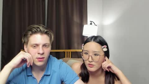 Sasha and Maria online show from 03.22.26