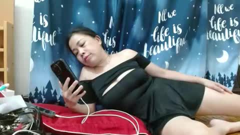 Snapshot of blowy079 chatting on 09.15.25 blowy079 online show from 09.15.25