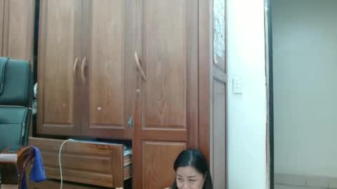 Snapshot of blowy079 chatting on 09.17.25 blowy079 online show from 09.17.25