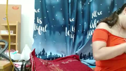 Snapshot of blowy079 chatting on 09.18.25 blowy079 online show from 09.18.25