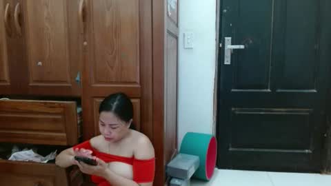 Snapshot of blowy079 chatting on 09.23.25 blowy079 online show from 09.23.25