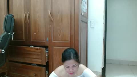 Snapshot of blowy079 chatting on 10.01.25 blowy079 online show from 10.01.25