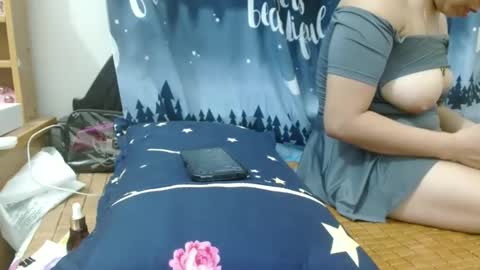 Snapshot of blowy079 chatting on 10.19.25 blowy079 online show from 10.19.25