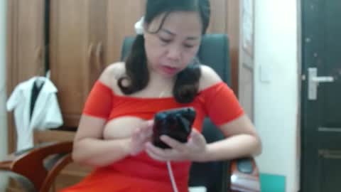 Snapshot of blowy079 chatting on 10.22.25 blowy079 online show from 10.22.25