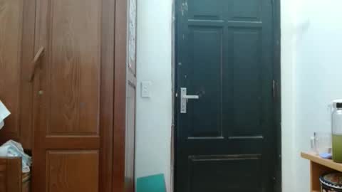 Snapshot of blowy079 chatting on 11.15.25 blowy079 online show from 11.15.25