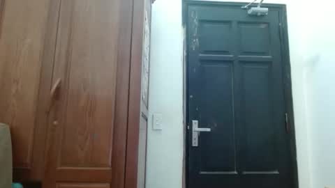 Snapshot of blowy079 chatting on 12.15.25 blowy079 online show from 12.15.25