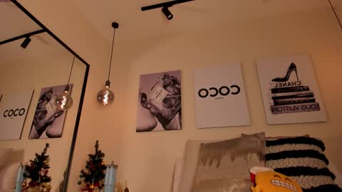 blue_anngel online show from 12.19.25