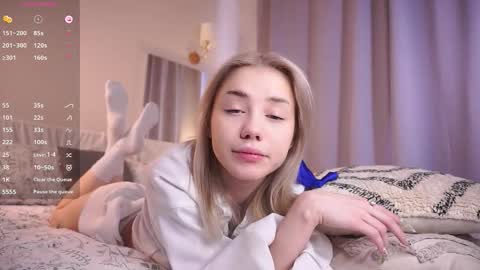 Adeline online show from 02.12.26