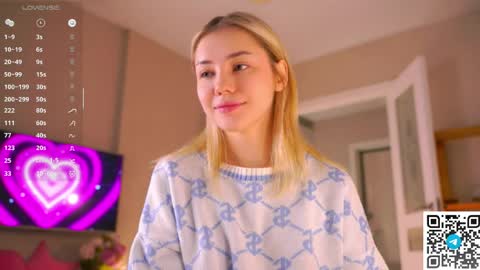 Snapshot of blue_bow chatting on 04.01.26 Adeline online show from 04.01.26