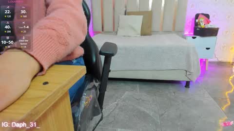 Snapshot of blue_tay1 chatting on 09.29.25 blue_tay1 online show from 09.29.25