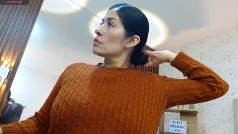 Snapshot of blue_tay1 chatting on 11.19.25 blue_tay1 online show from 11.19.25