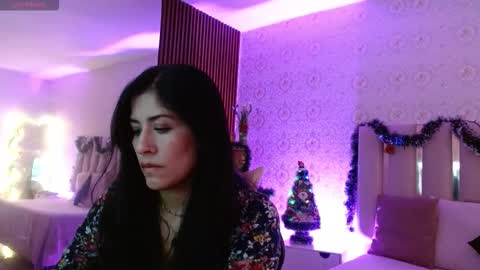 Snapshot of blue_tay1 chatting on 11.24.25 blue_tay1 online show from 11.24.25