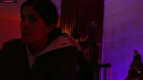 Snapshot of blue_tay1 chatting on 12.04.25 blue_tay1 online show from 12.04.25