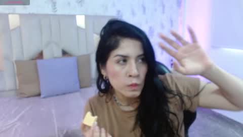 blue_tay1 online show from 01.31.26