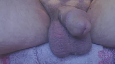 Snapshot of bluebee420 chatting on 01.05.25 bluebee420 online show from 01.05.25