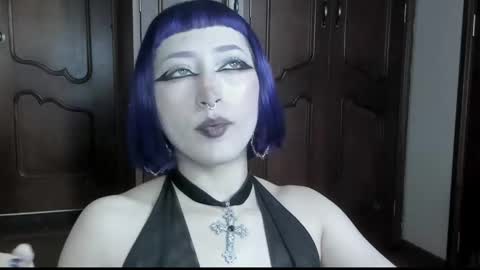 sophie  online show from 10.18.25