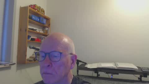 Snapshot of blueeyesn8 chatting on 01.22.25 blueeyesn8 online show from 01.22.25